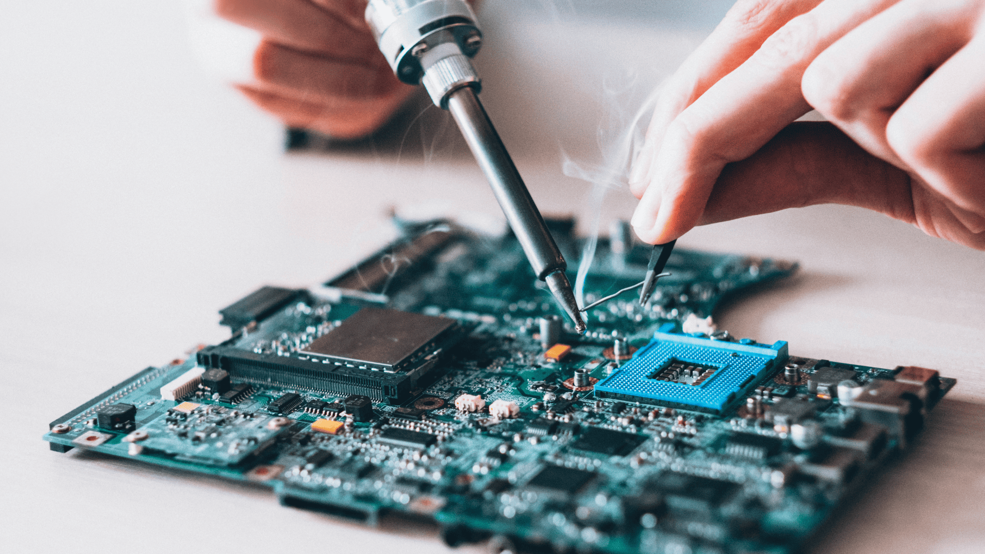 Özbekistan'a İhracat: Elektrik-Elektronik Sektörü Pazar Rehberi