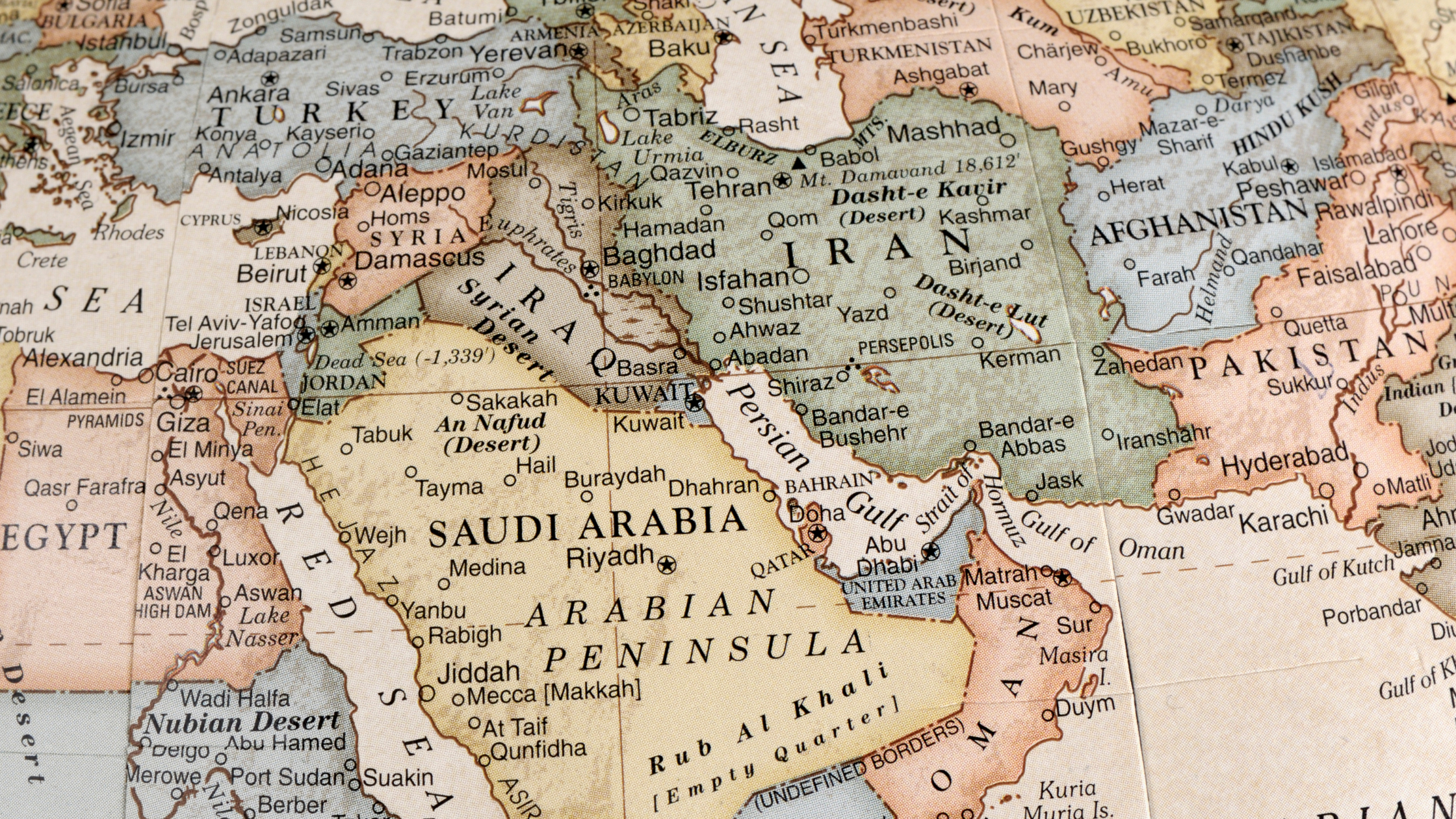 Ortadoğu’ya İhracat Rehberi: 2025’te Suriye, Suudi Arabistan, Irak, Cezayir ve Fas Fırsatları