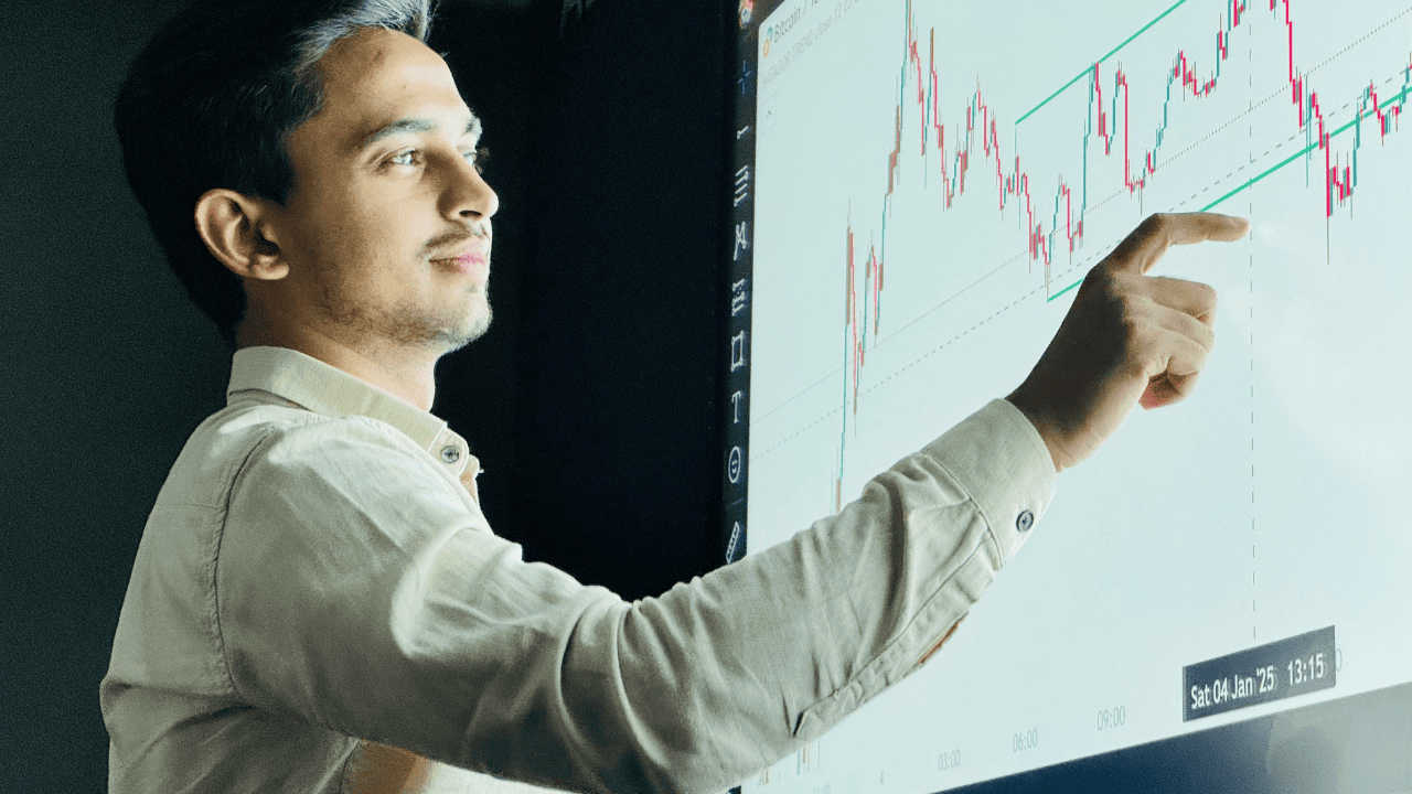 ABM Platformları Karşılaştırması: Demandbase, 6sense, Terminus, RollWorks ve ZoomInfo Rehberi